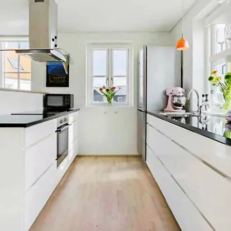 8 Person In L Kken Holiday home Lokken